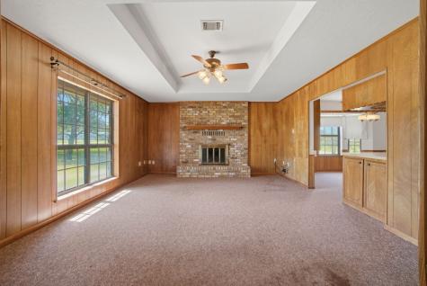 15 Brumley Drive Huntsville TX 77320