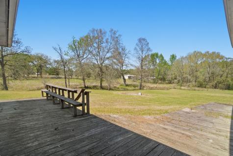 15 Brumley Drive Huntsville TX 77320