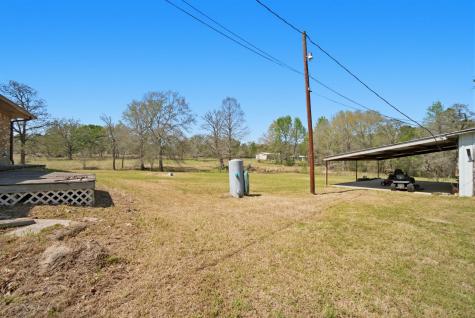 15 Brumley Drive Huntsville TX 77320