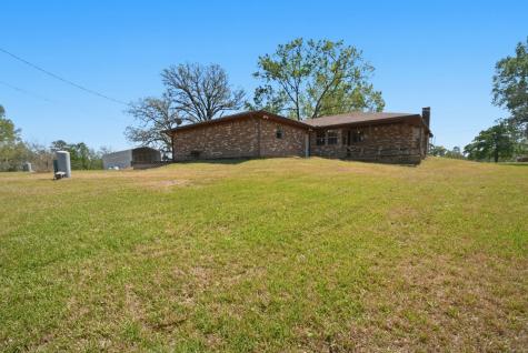15 Brumley Drive Huntsville TX 77320