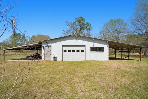 15 Brumley Drive Huntsville TX 77320