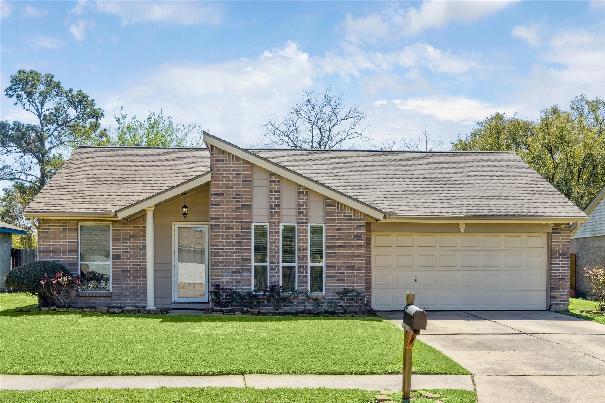 8015 Western Trail Drive Houston TX 77040