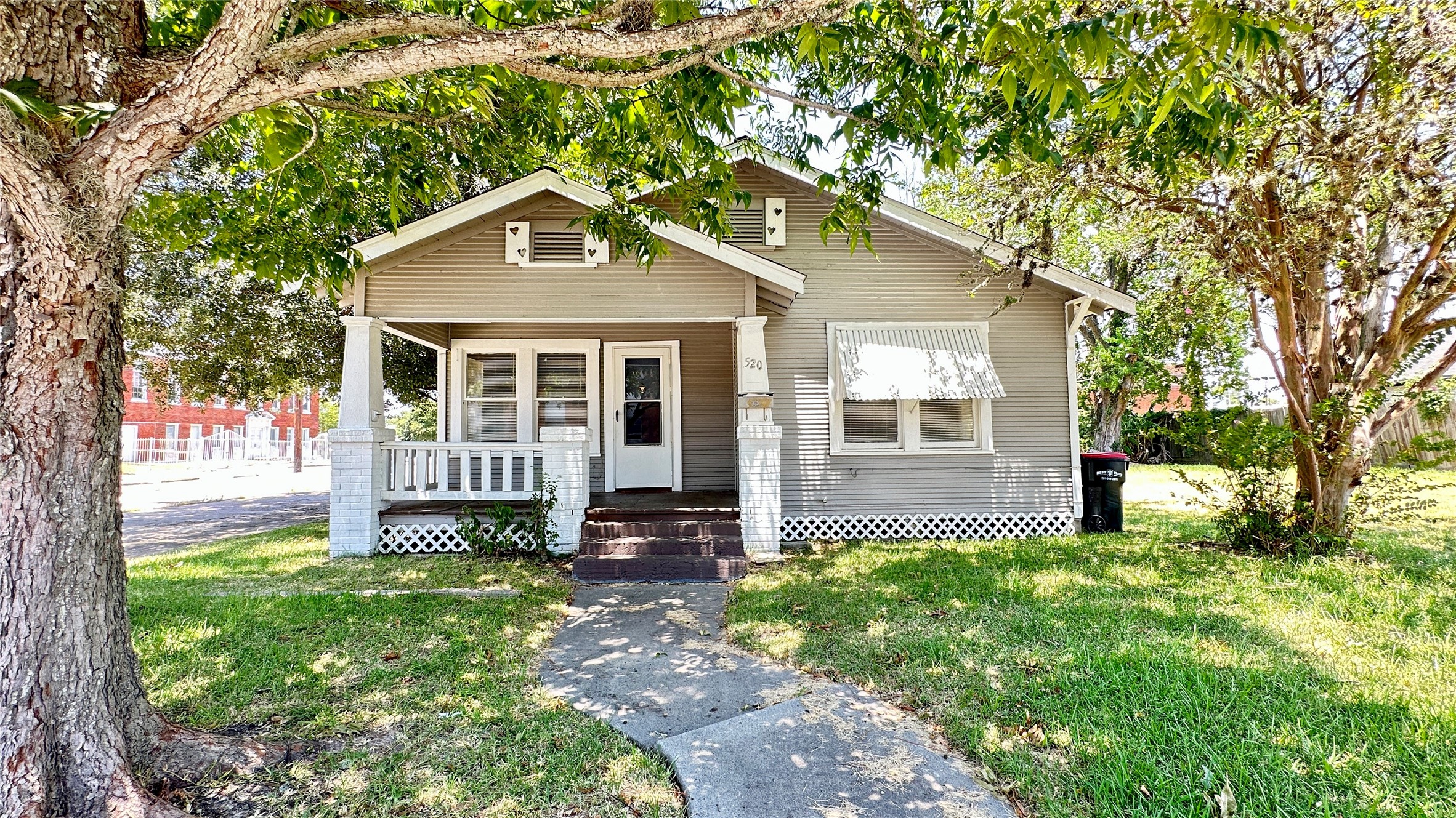 520 Bolster Street Baytown TX 77520
