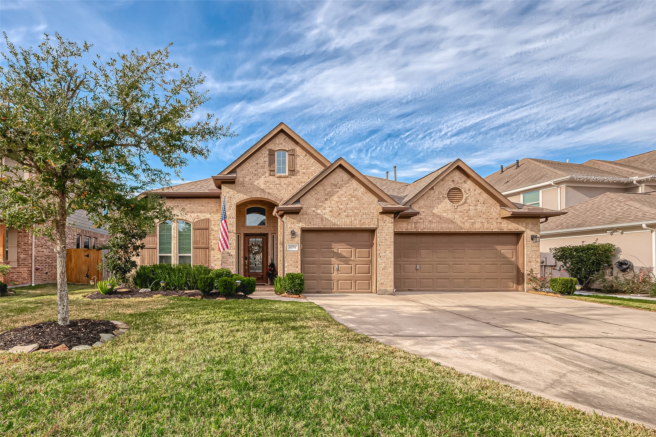 4704 Sabero Lane League City TX 77573