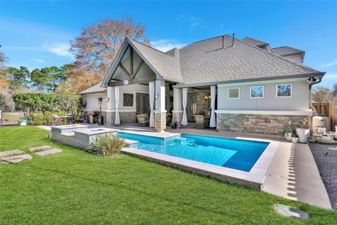 1116 Looking Glass Boulevard Montgomery TX 77356