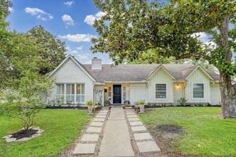 5626 Indigo Street Houston TX 77096