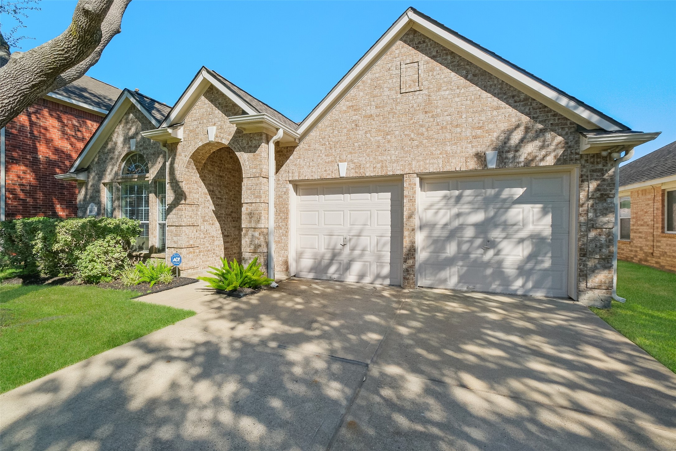 16819 Stoneside Drive Houston TX 77095