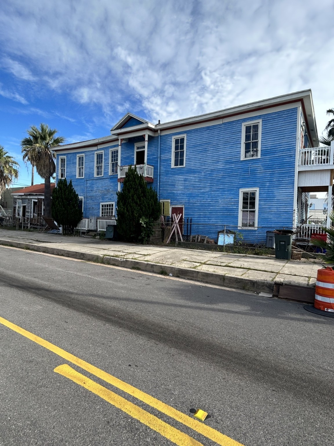 2528 Post Office Street Galveston TX 77550