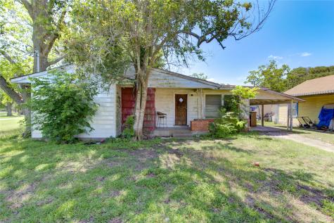1620 Sycamore Avenue Bay City TX 77414