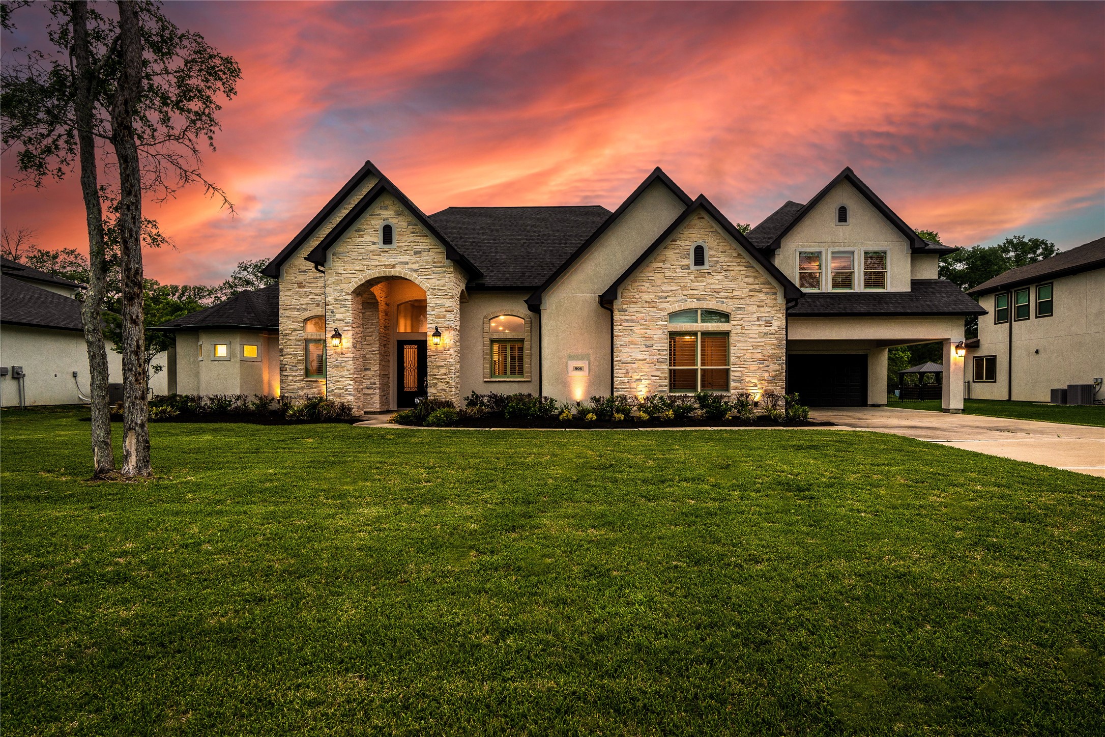 906 Royal Lakes Manor Boulevard Richmond TX 77469