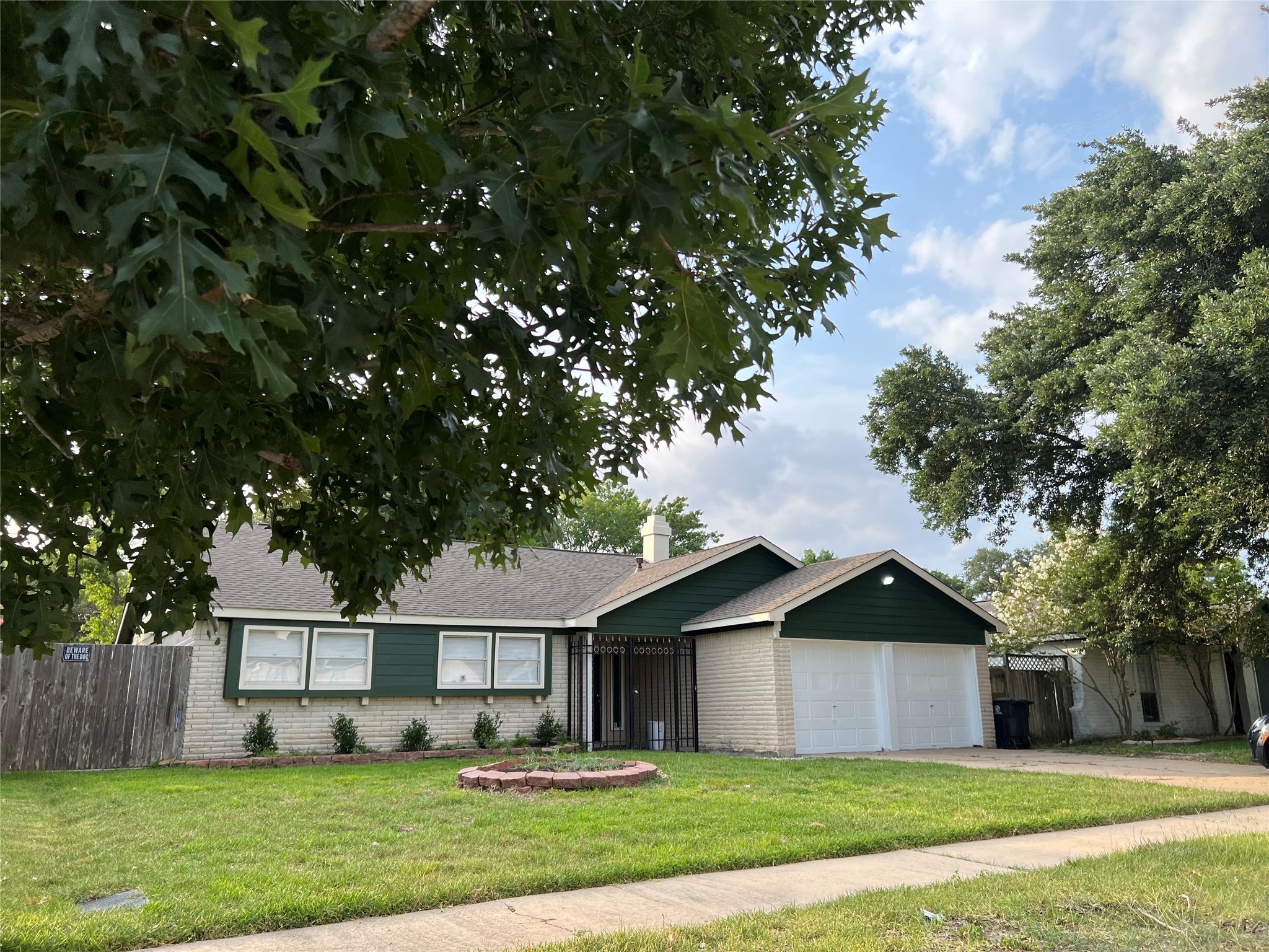 10422 Huntington Dale Drive Houston TX 77099