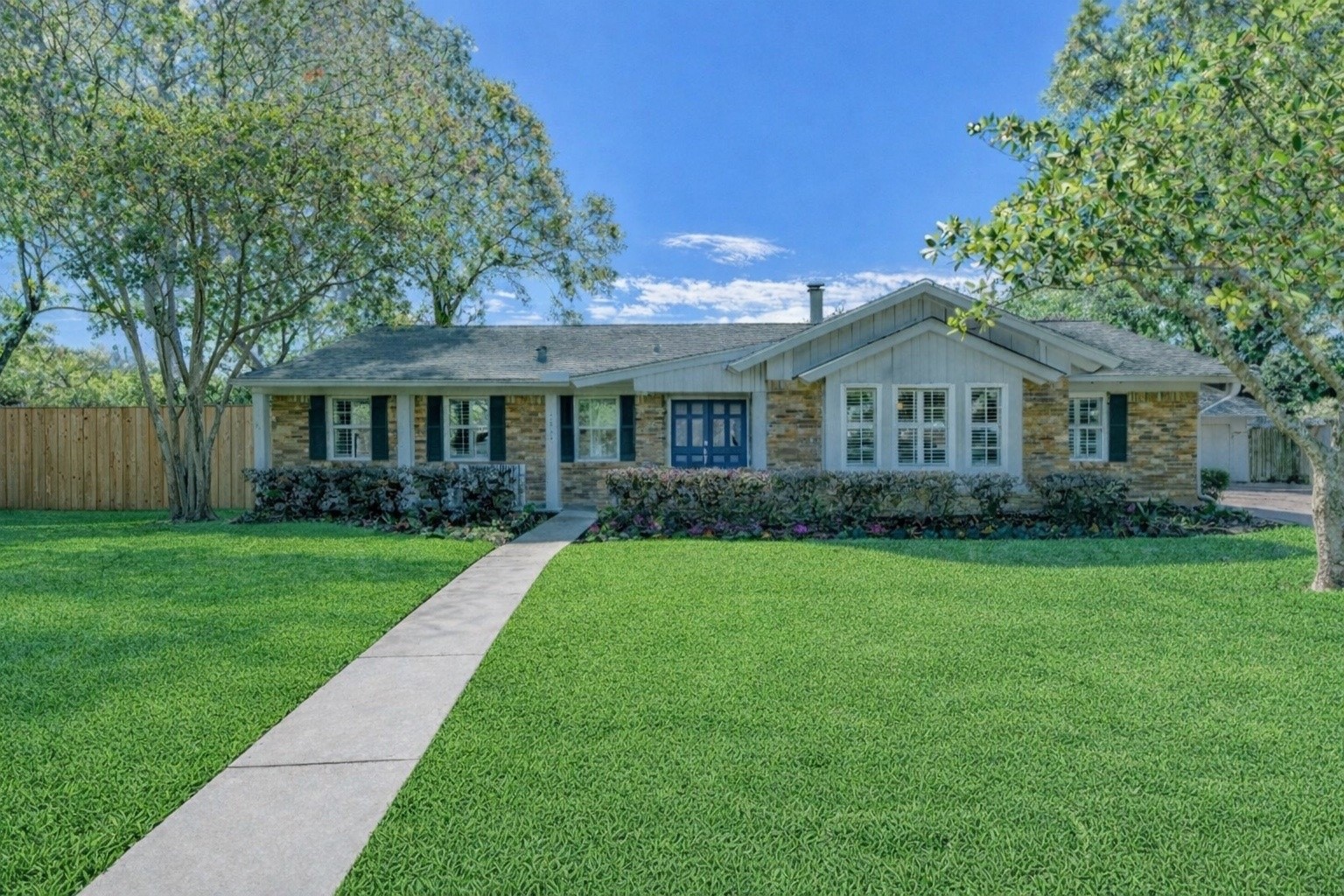 7819 Fairdale Lane Houston TX 77063