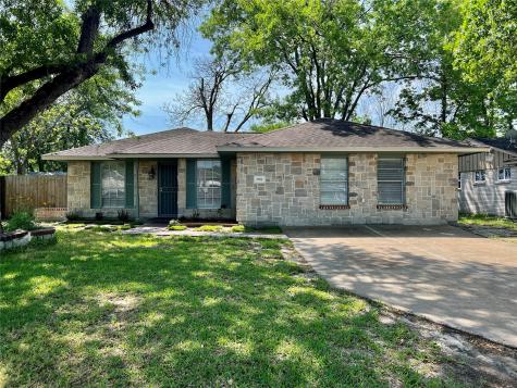 3702 Blue Meadow Lane Houston TX 77039