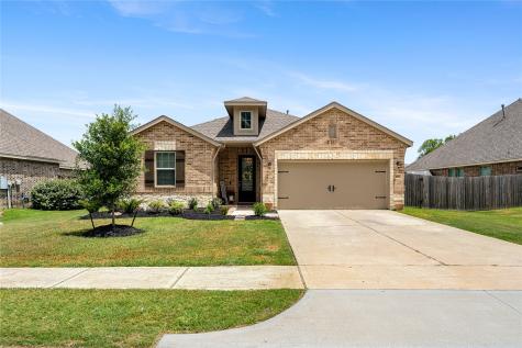 506 Moore Street Richwood TX 77531