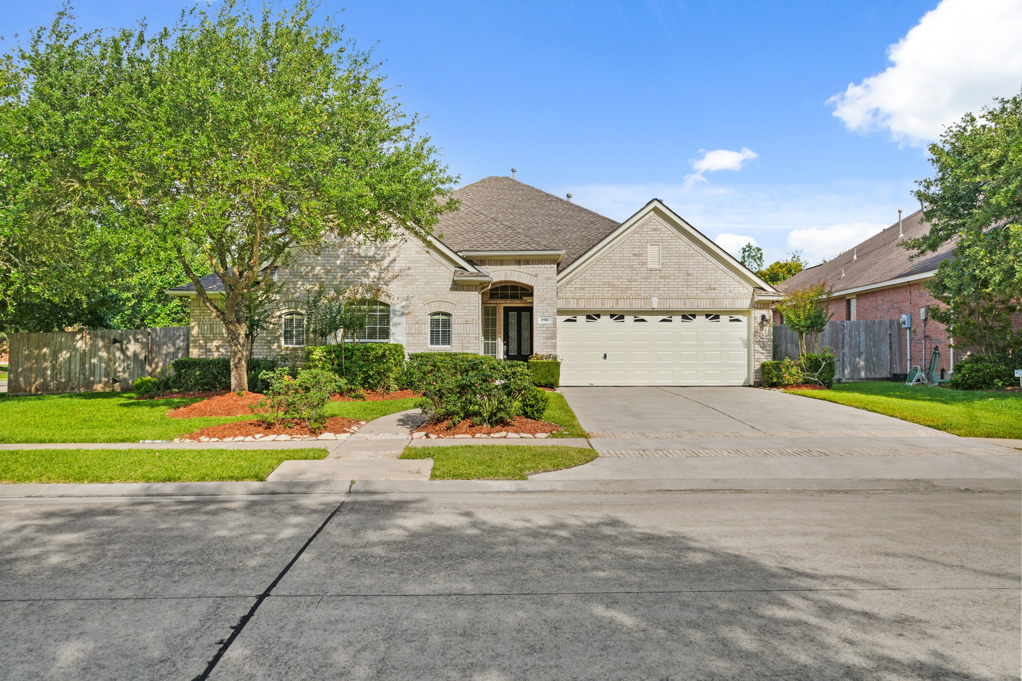 1910 Edenfield Lane Sugar Land TX 77479