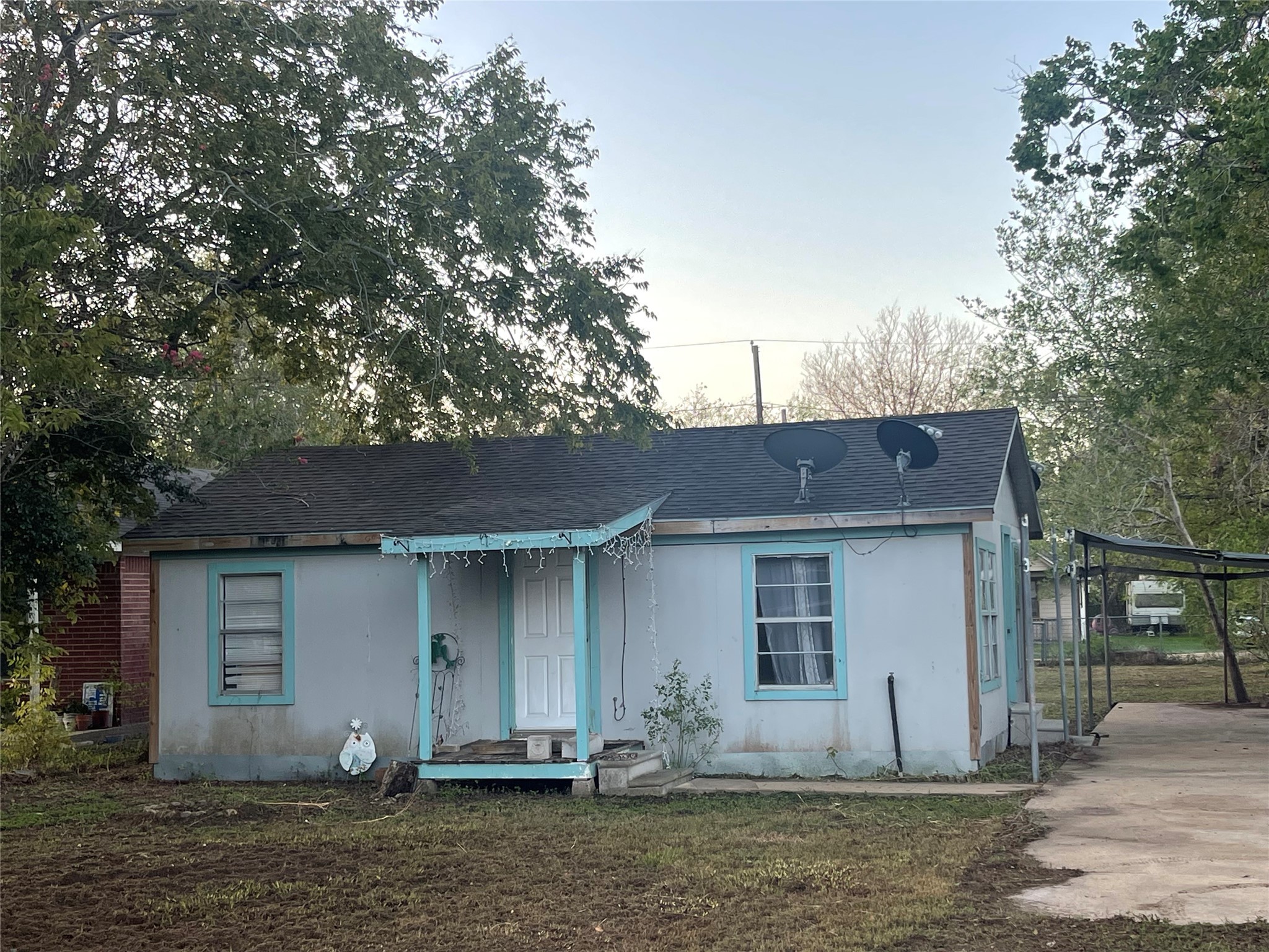 1015 Morton Avenue Palacios TX 77465