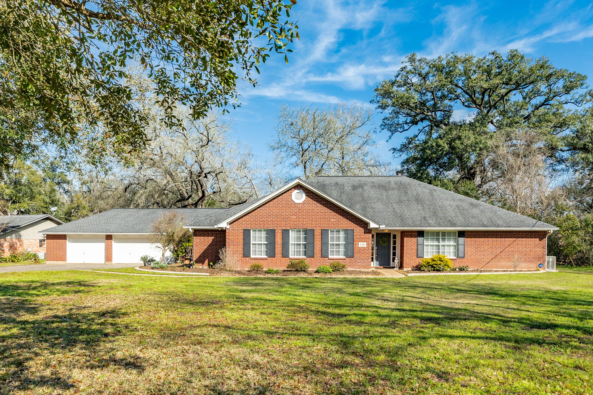 126 Sleepy Hollow Drive Lake Jackson TX 77566