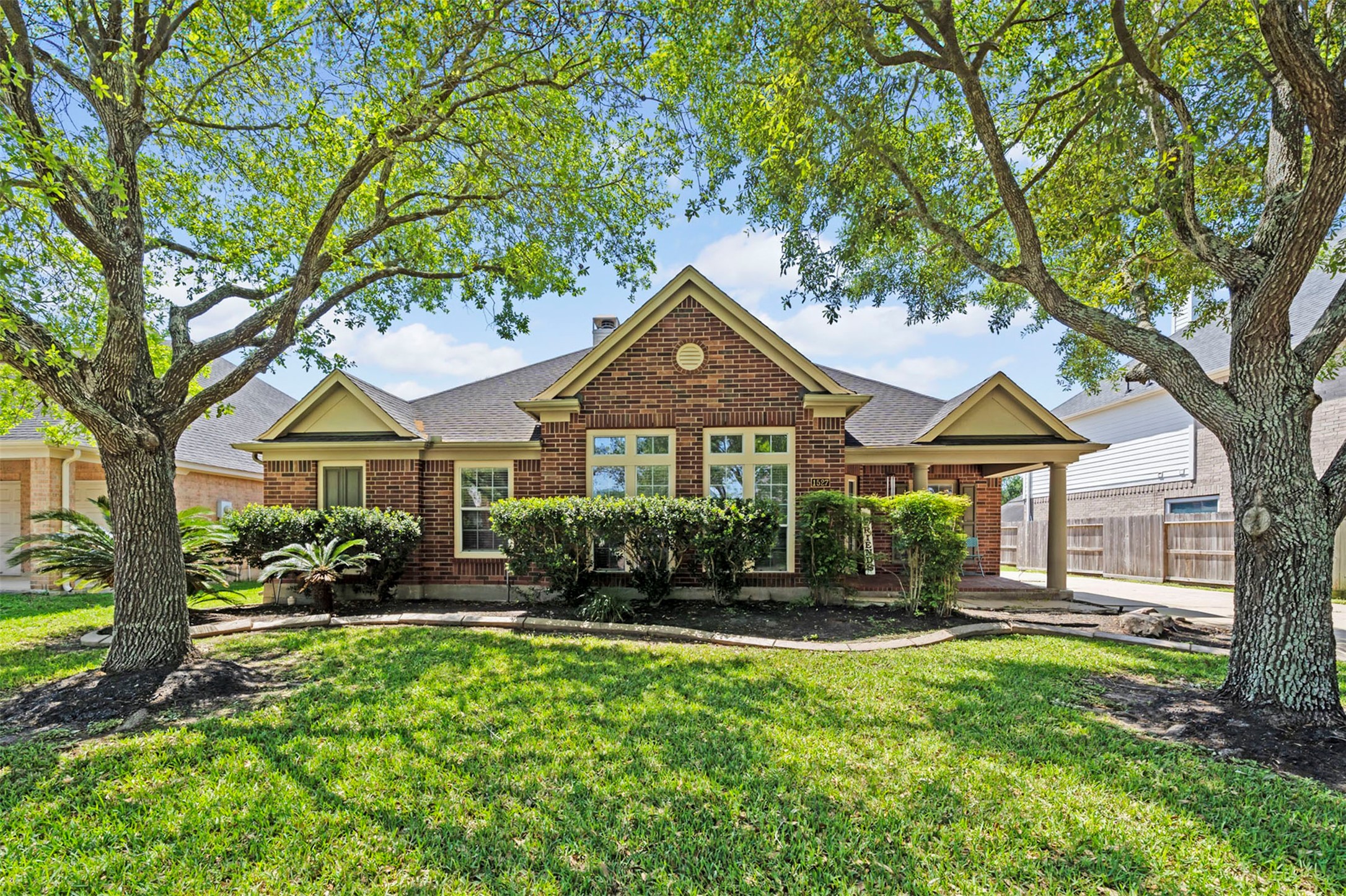 1527 Bellwood Lake Drive Richmond TX 77406