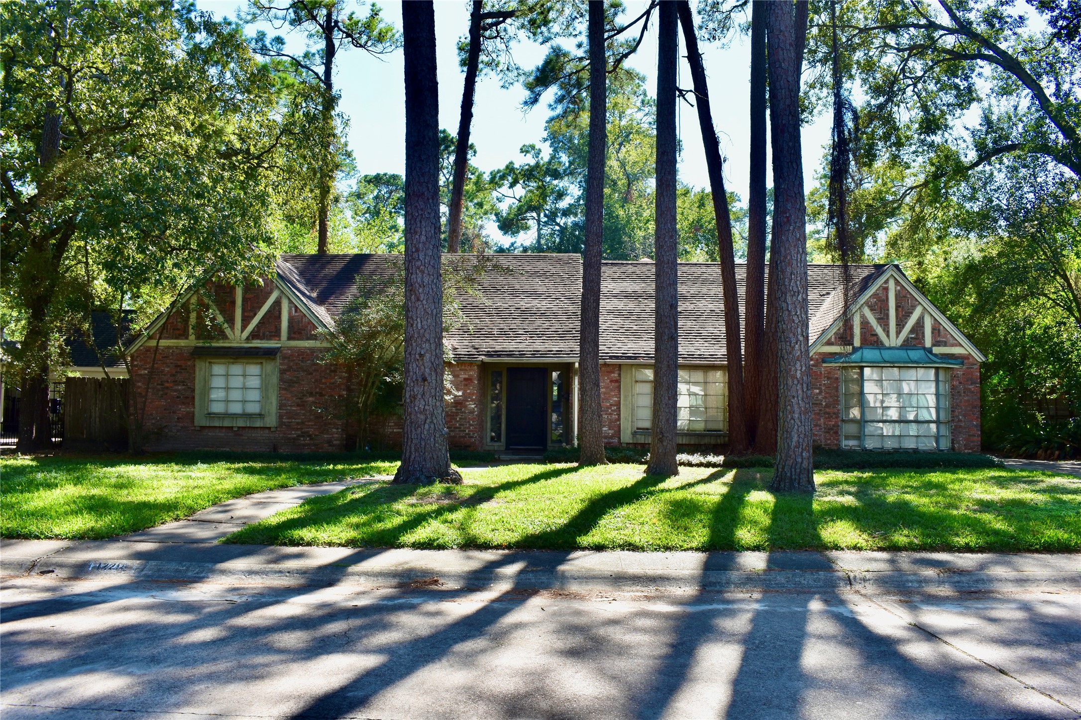 12215 Broken Arrow Street Houston TX 77024