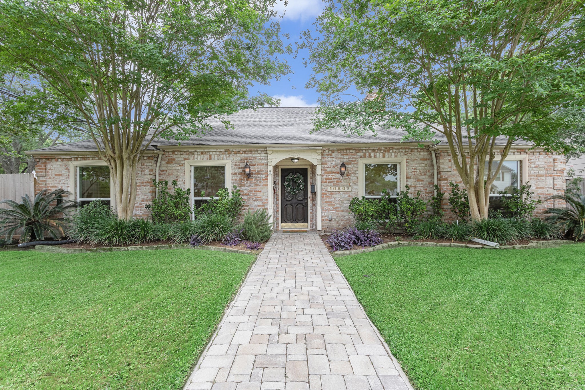 10807 Ella Lee Lane Houston TX 77042