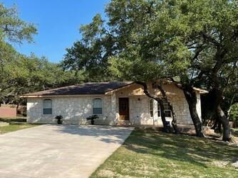 1285 Canyon Bend Canyon Lake TX 78133