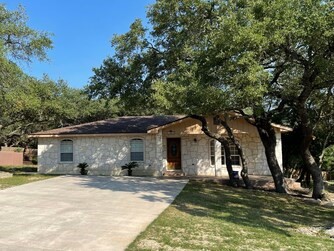 1285 Canyon Bend Canyon Lake TX 78133