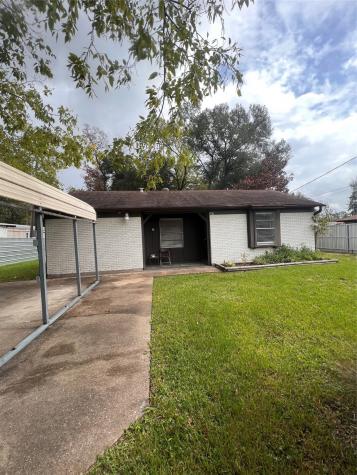 866 Sheila Lane Channelview TX 77530