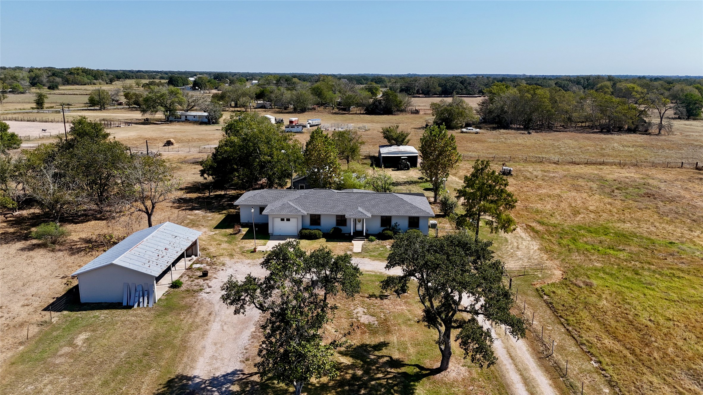 171 Fm 2616 Hallettsville TX 77964