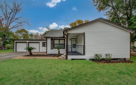 213 N 6th Street Highlands TX 77562