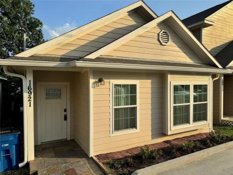 16921 Glenheath Montgomery TX 77316