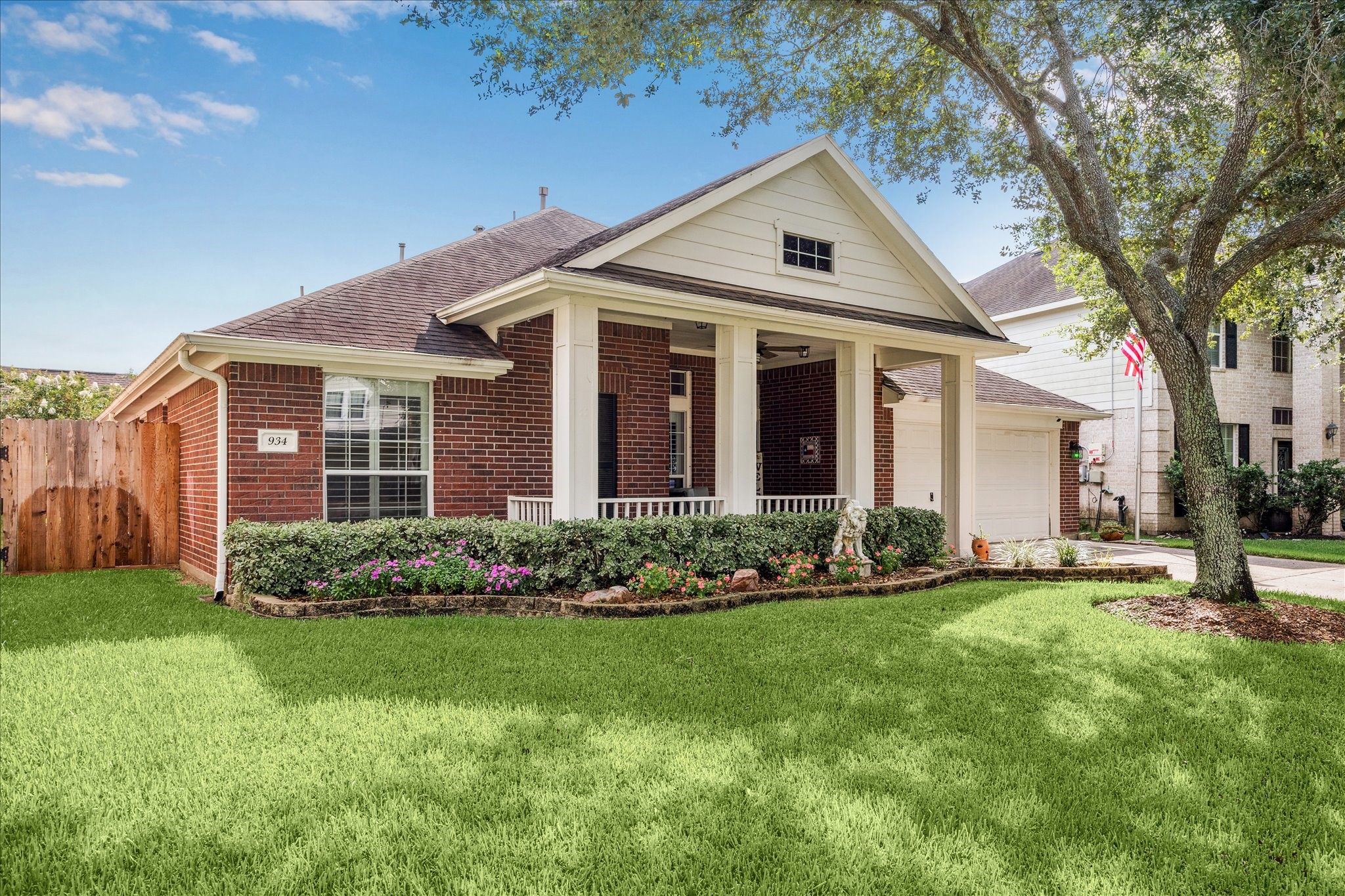 934 Lilac Pointe League City TX 77573