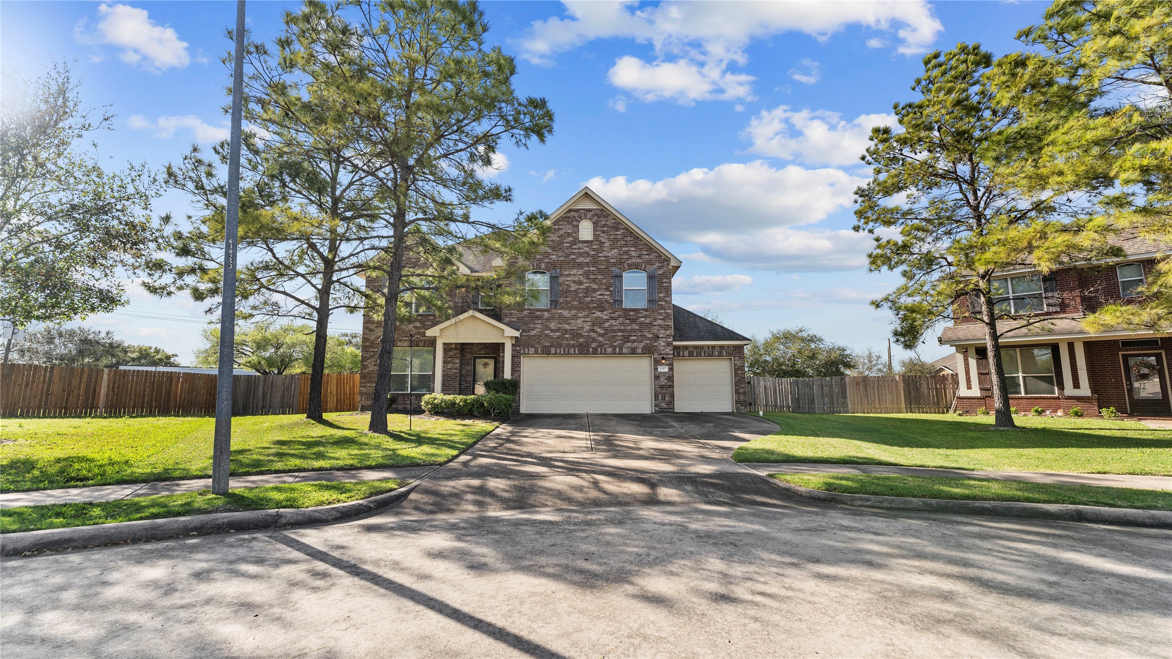 6107 Rustic Meadow Court Pearland TX 77581