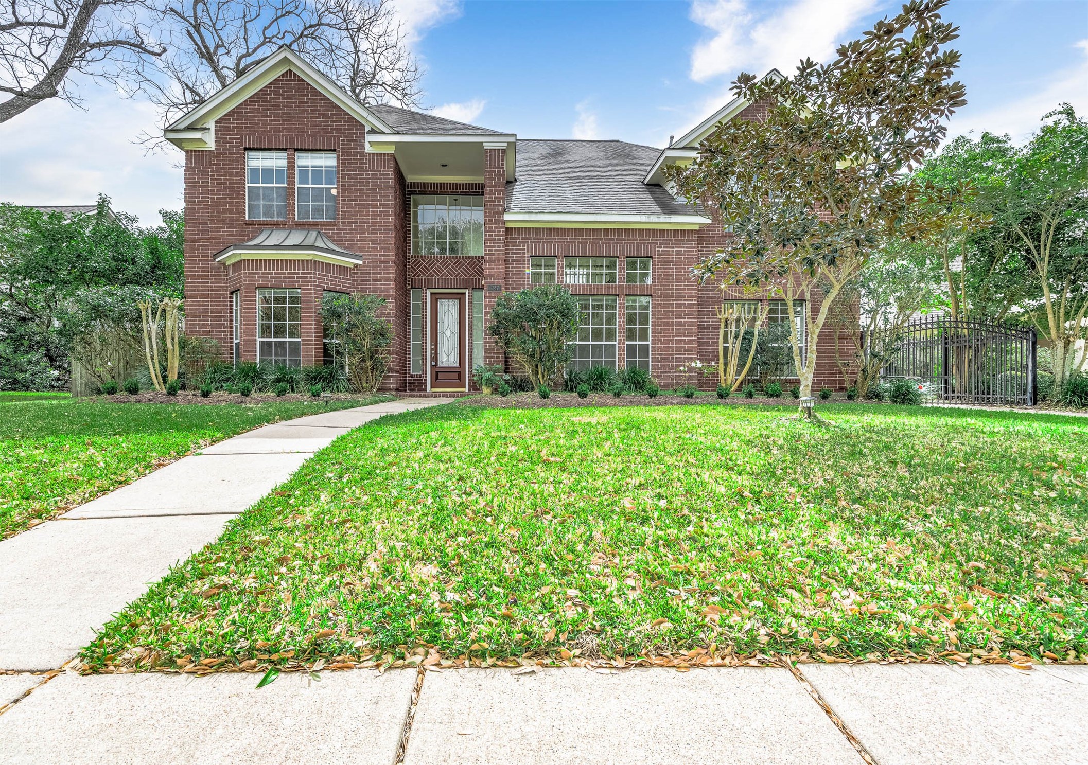 627 Winston Lane Sugar Land TX 77479