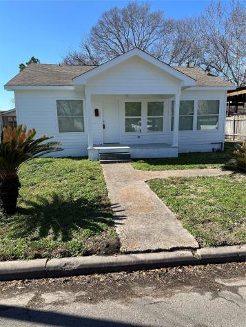 1215 Houston Street Baytown TX 77520