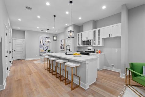 4210 Mckinley Street Houston TX 77051