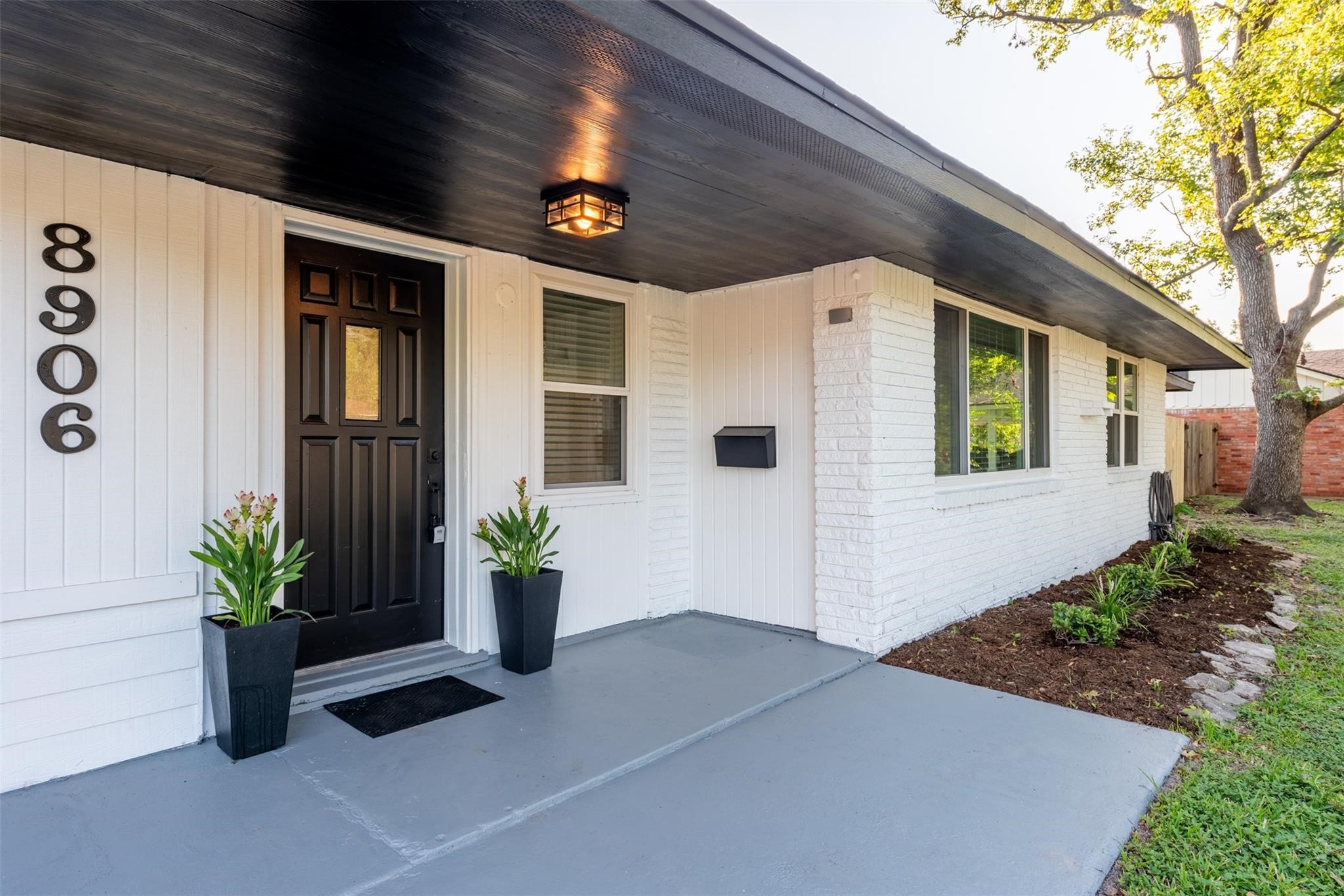 8906 Theysen Drive Houston TX 77080