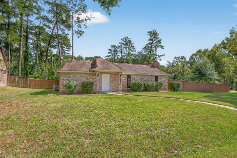 1632 Pine Oak Drive Conroe TX 77304