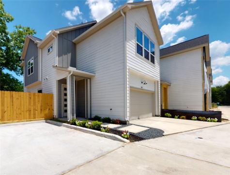 950 Highland Sound Lane Houston TX 77091