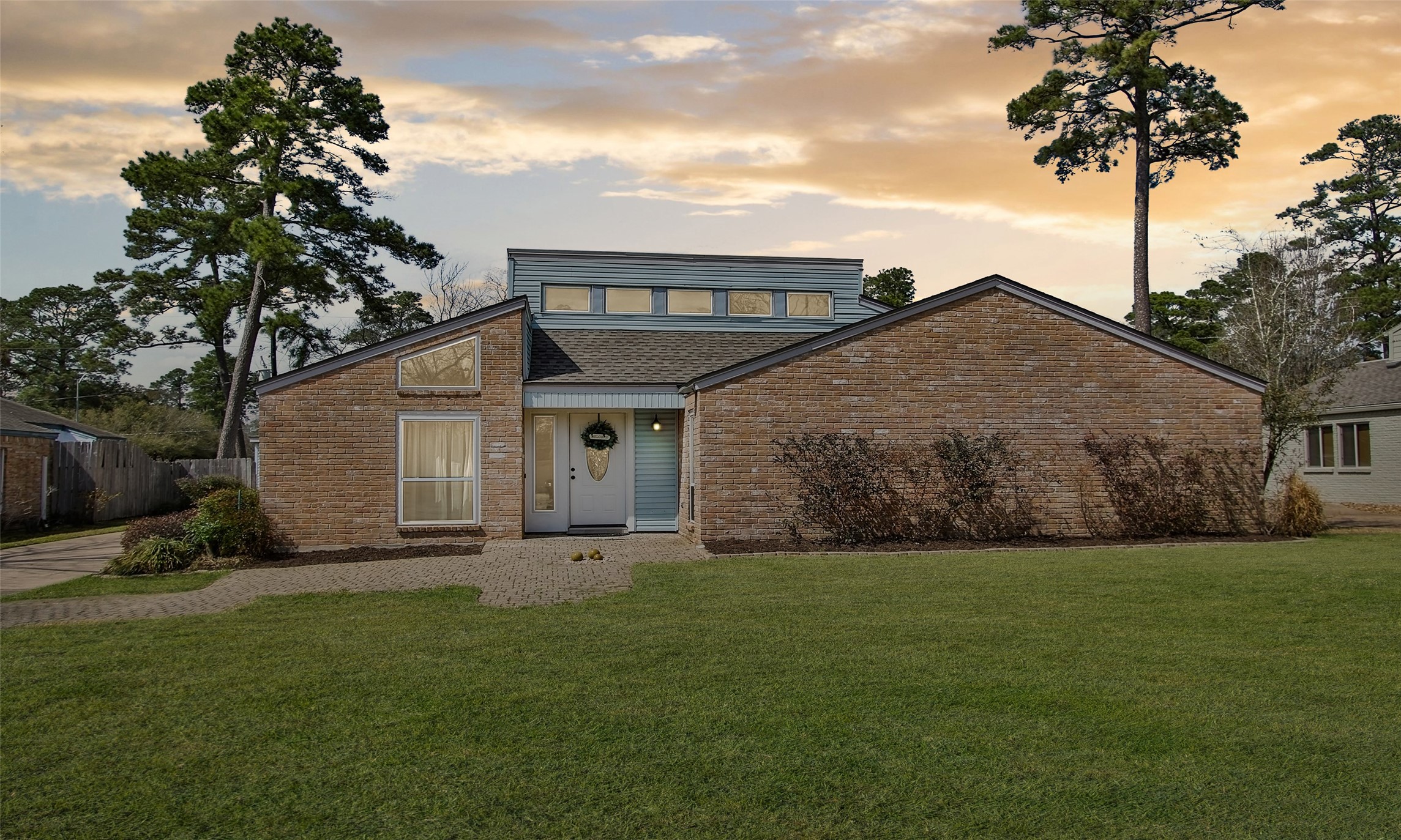 3410 Stoney Oak Drive Houston TX 77068