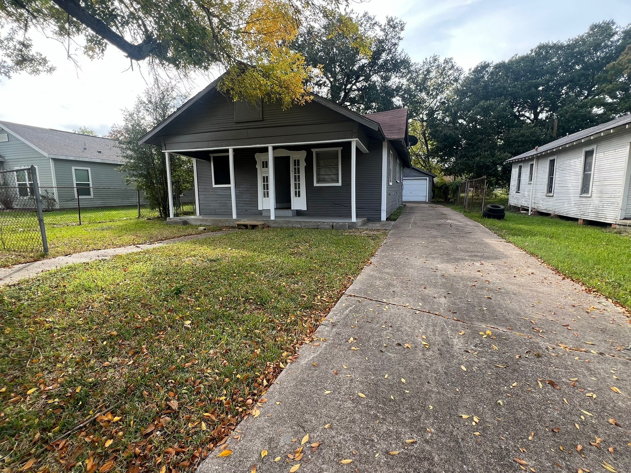 825 Roosevelt Avenue Port Arthur TX 77640