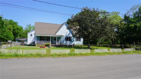 134 Wood Avenue Baytown TX 77520