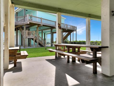 3229 Castle Drive Crystal Beach TX 77650
