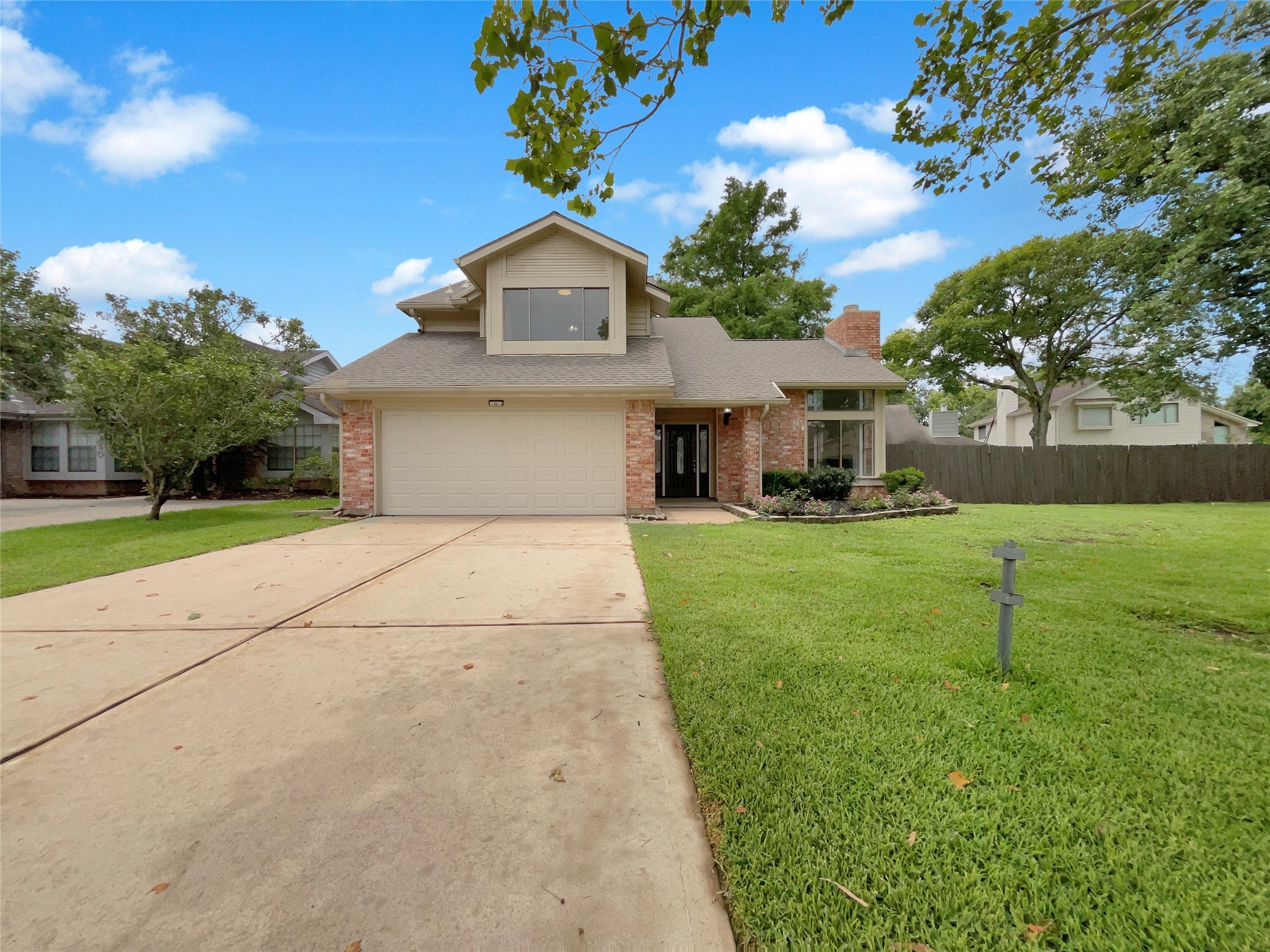 2122 Greencove Lane Sugar Land TX 77479