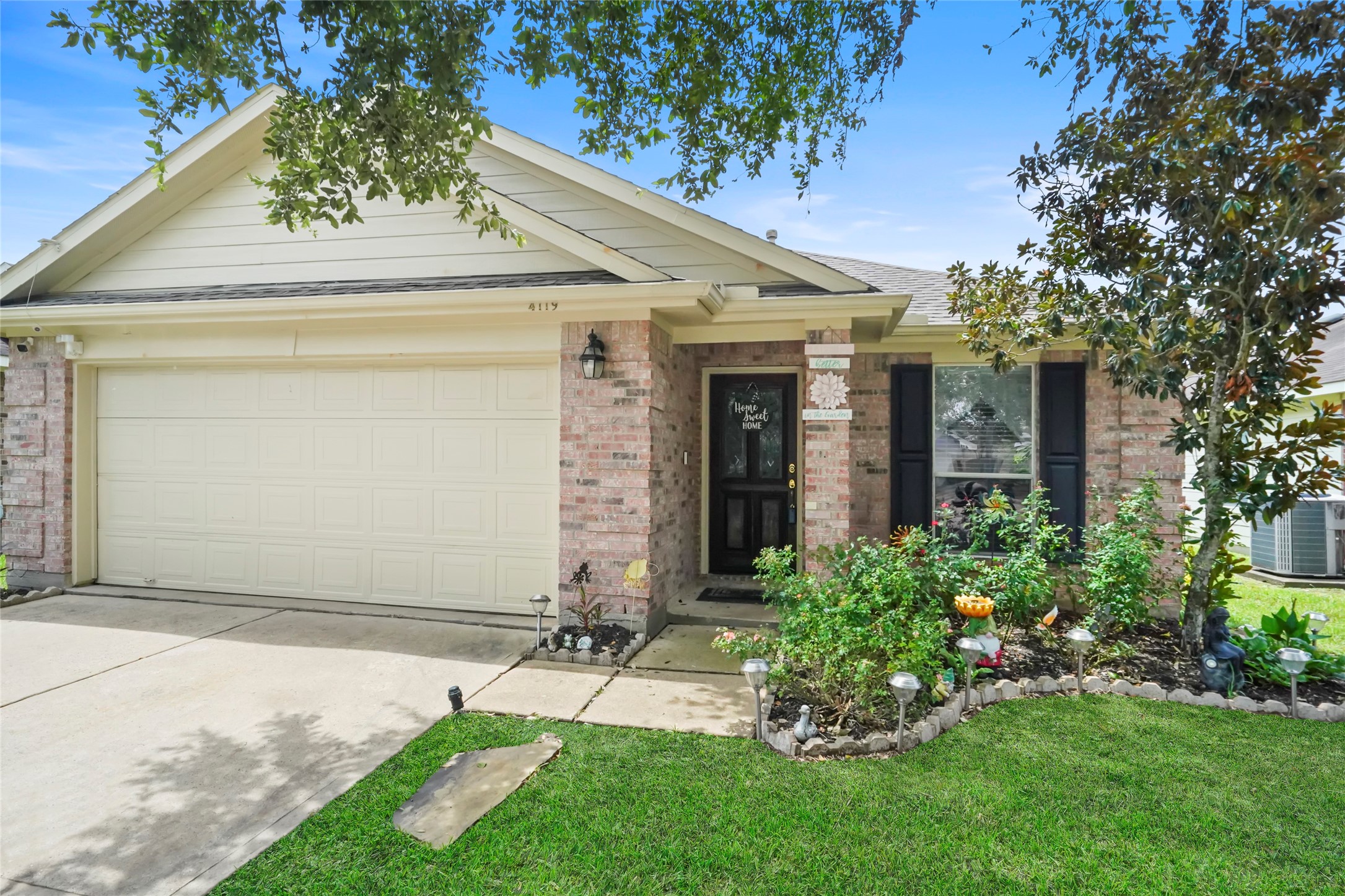 4119 Rain Willow Court Houston TX 77053