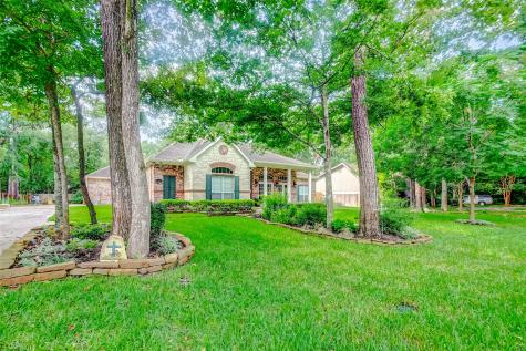 636 Stonewall Jackson Drive Conroe TX 77302