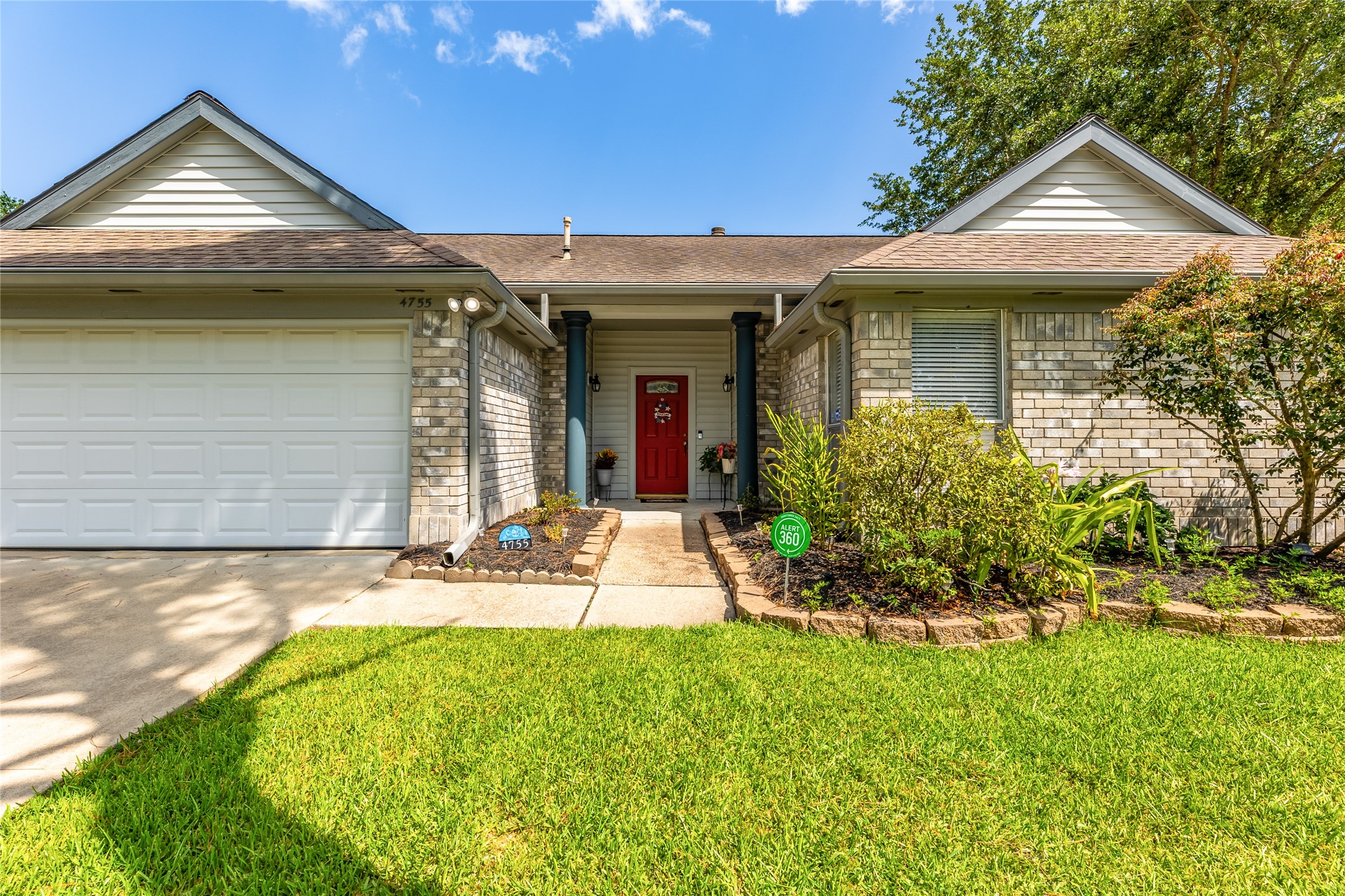 4755 Backenberry Drive Friendswood TX 77546