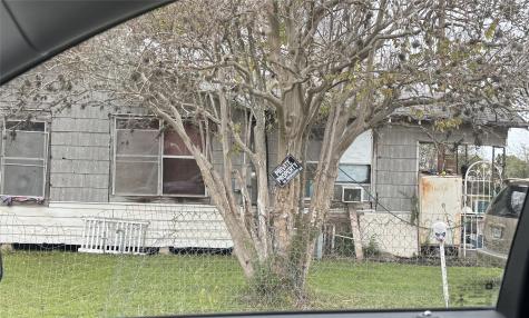 202 W Alfred Street El Campo TX 77437