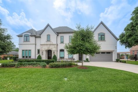 427 W Gaywood Drive Houston TX 77079