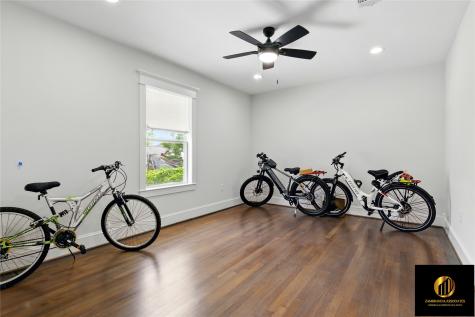 522 Caplin Street Houston TX 77022