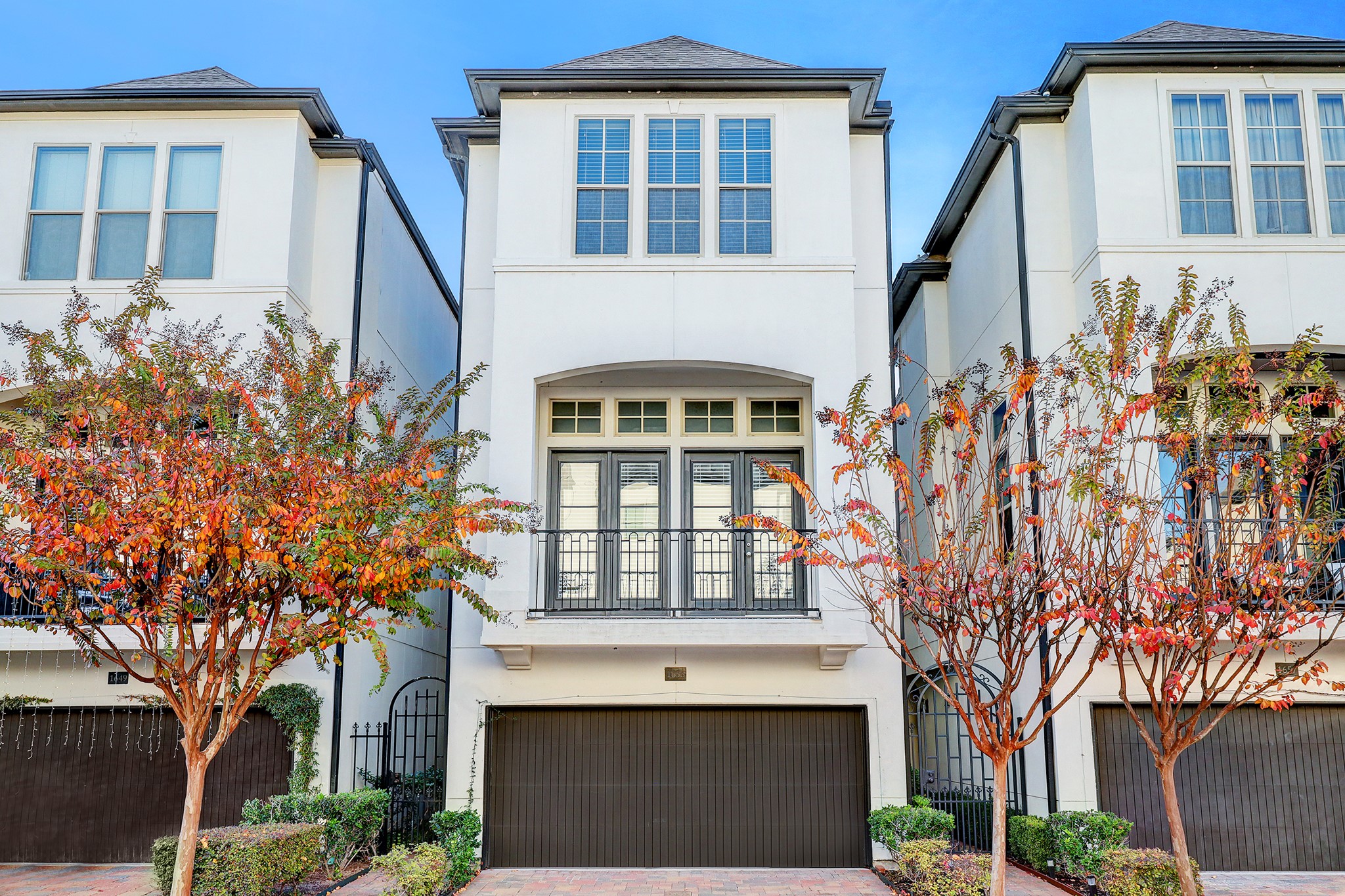 1653 Upland Lakes Houston TX 77043